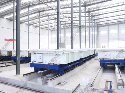 在選擇隔墻板機(jī)廠家時(shí)，需要注意什么？